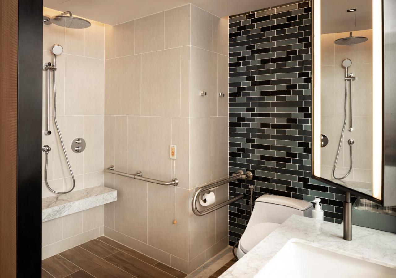 Fairfield By Marriott Phnom Penh Hotell Exteriör bild