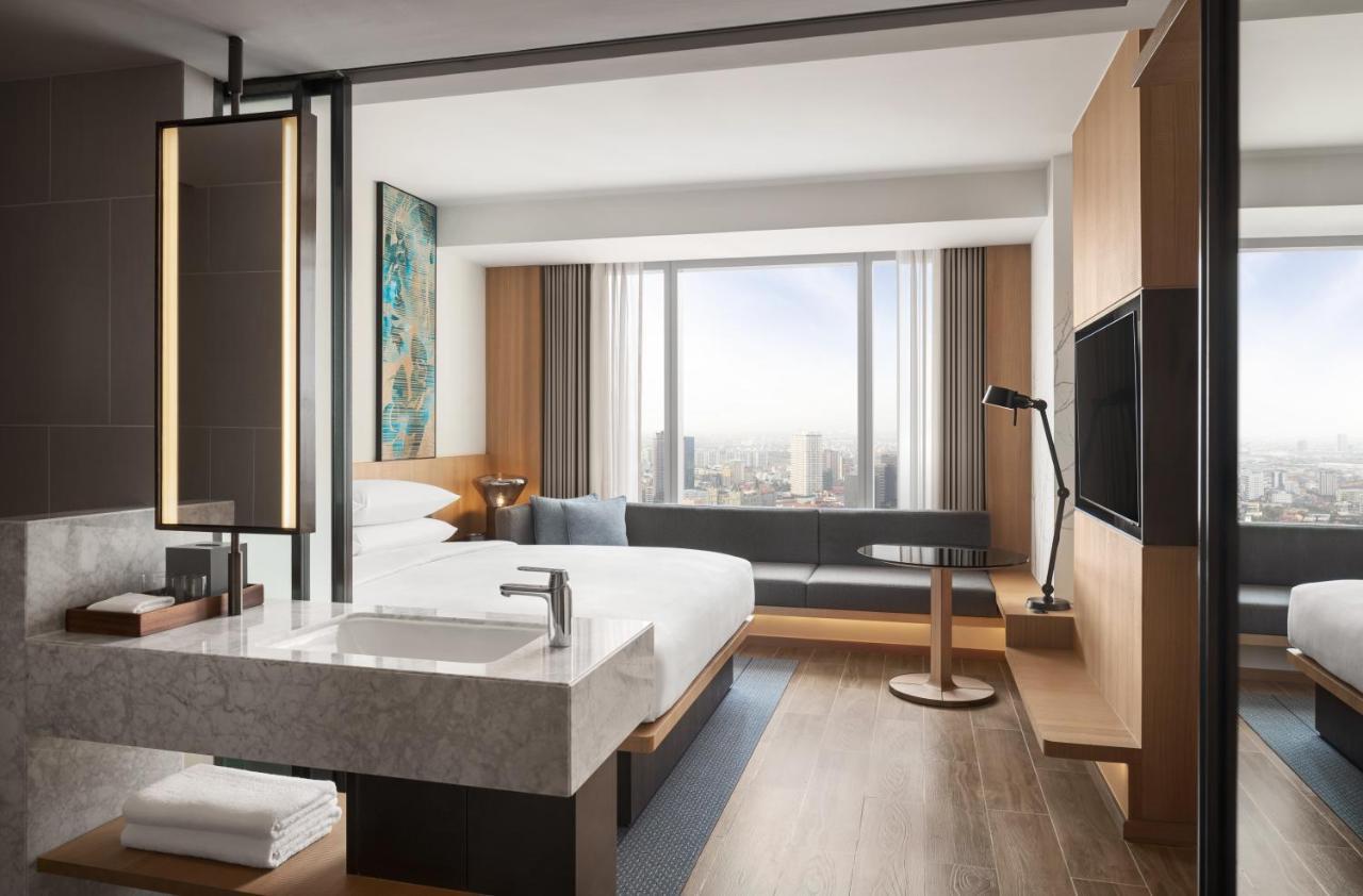 Fairfield By Marriott Phnom Penh Hotell Exteriör bild