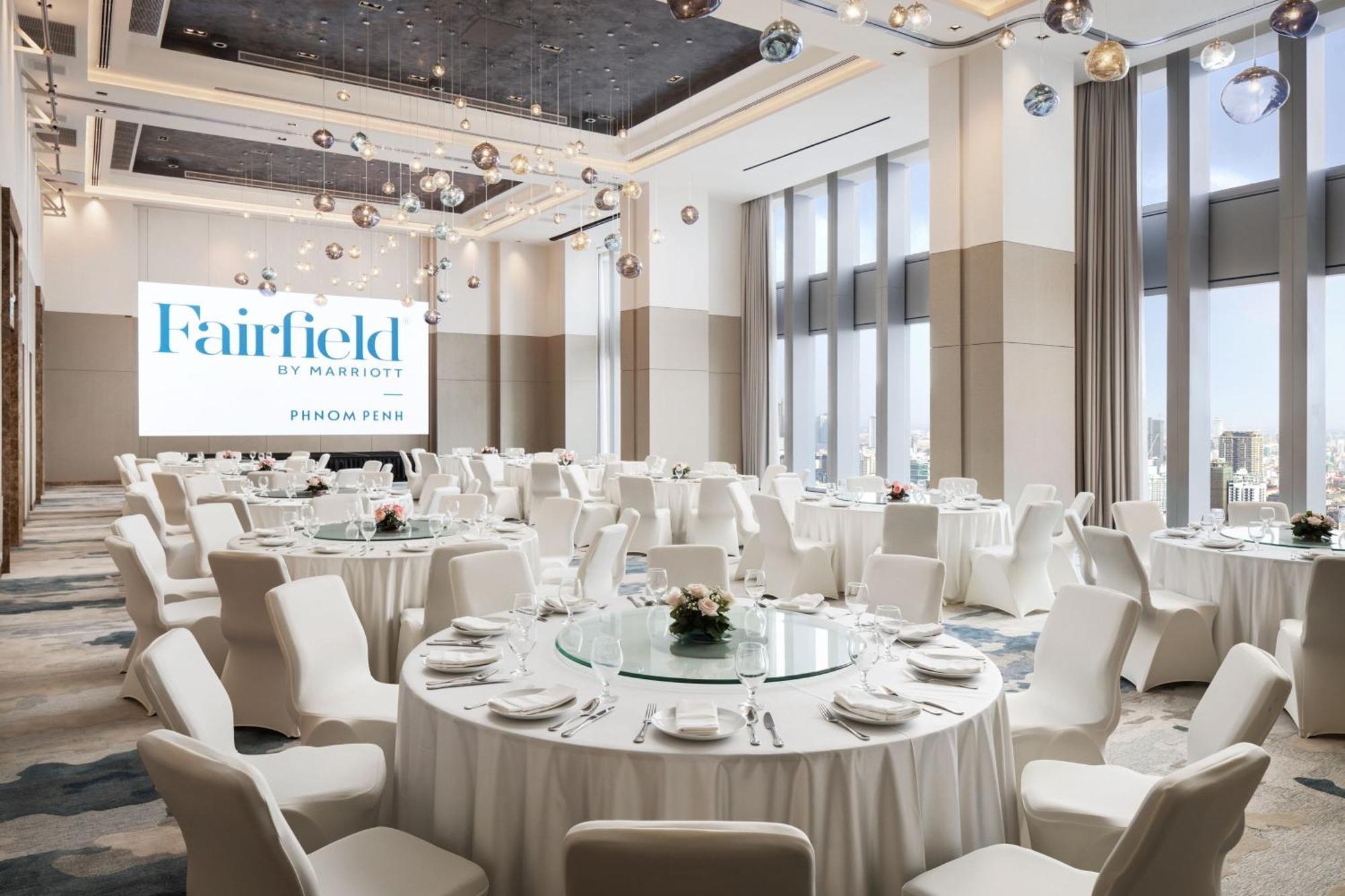 Fairfield By Marriott Phnom Penh Hotell Exteriör bild