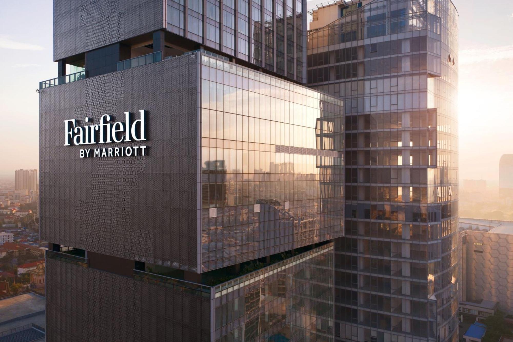 Fairfield By Marriott Phnom Penh Hotell Exteriör bild